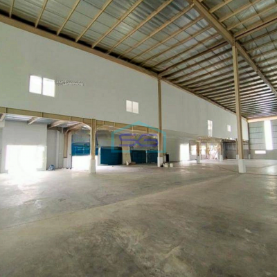 Disewakan Gudang Full Loading Dock di Kawasan Industri Delta Silicon Cikarang Luas Tanah 6000m2
