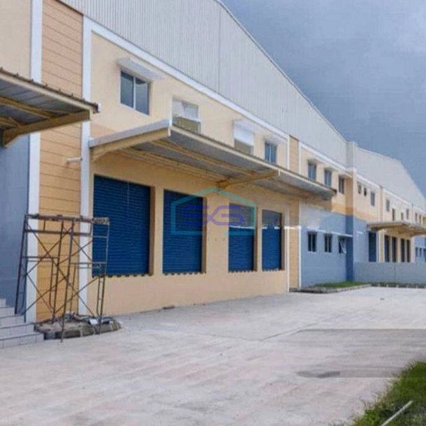 Disewakan Gudang Bagus Dengan Loading Dock Di Delta Silicon Lippo Cikarang Bekasi LB 2088m2-1