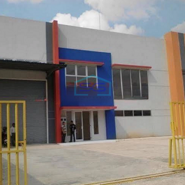 Disewakan Gudang di Delta Silicon Lippo Cikarang Bekasi Exit Tol Cibatu Bekasi LB 1650m2-1