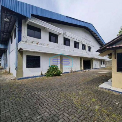 Disewakan Gudang di Kawasan Industri Hyundai Cikarang Bekasi LB 1850m2