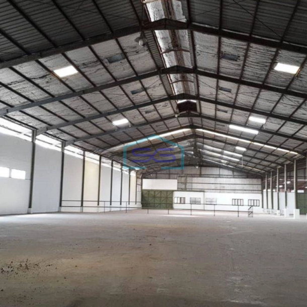 Disewakan Gudang Diluar Kawasan Industri Bisa Masuk Container Cikarang Bekasi LT 13320m2-1