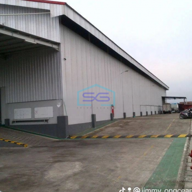 Dijual Gudang Luas 4279m2 di Kawasan Industri Deltamas Cikarang Pusat Bekasi-1