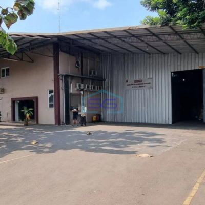 Dijual Gudang Strategis di Jalan Raya Narogong Bekasi Luas 4200m2