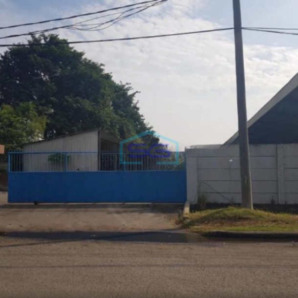 Dijual Gudang Kawasan Industri Terpadu Cikarang Bekasi LT 18000m2 loading dock-4