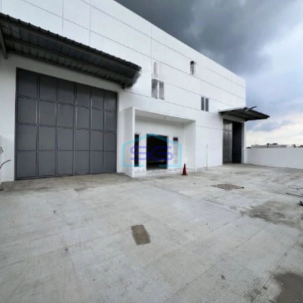 Dijual Gudang Siap Pakai di Kawasan Industri Delta Silicon Lippo Cikarang Bekasi LT 998m2-1