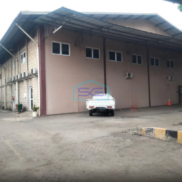 Dijual Gudang Akses Container Jalan Raya Narogong Bekasi Luas Tanah 4200m2-1