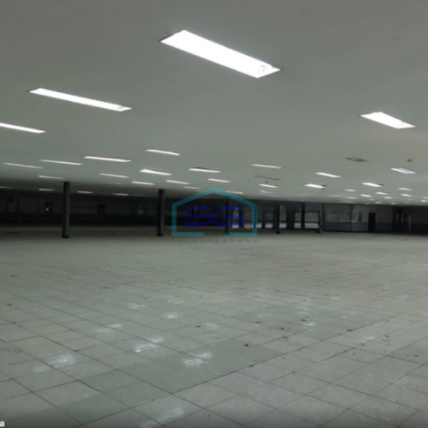 Disewakan Gudang Lahan Luas Bangunan 1728m2 Kawasan Industri Jababeka Cikarang Bekasi-4