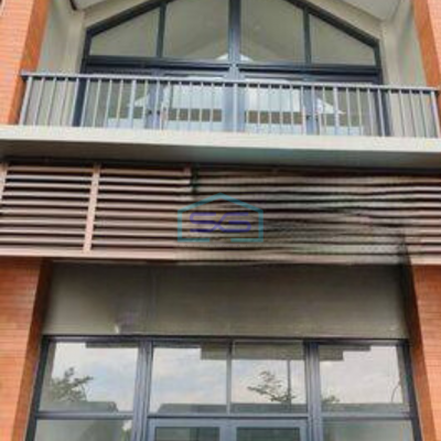 Disewa Ruko di Citra 8 Hadap Danau