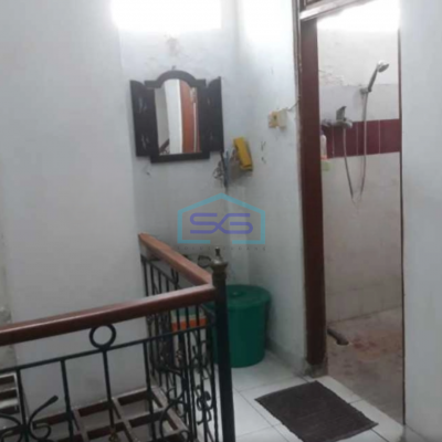 Dijual Ruko 3 Lantai Luas Bangunan 180 m² Siap Huni di Denpasar Bali