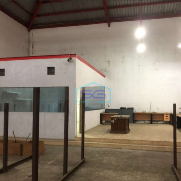 Disewakan Kantor Luas Bangunan 798 m² Lokasi Denpasar Timur Bali-1