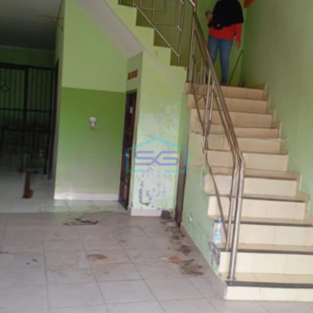 Dijual Ruko 2 Lantai Luas Bangunan  200 m² Lokasi Denpasar Bali-4