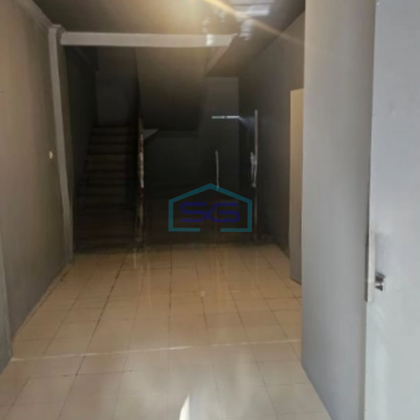 Disewakan Ruko Siap Pakai Luas Bangunan 400 m2 Lokasi Kuta Badung Bali-2