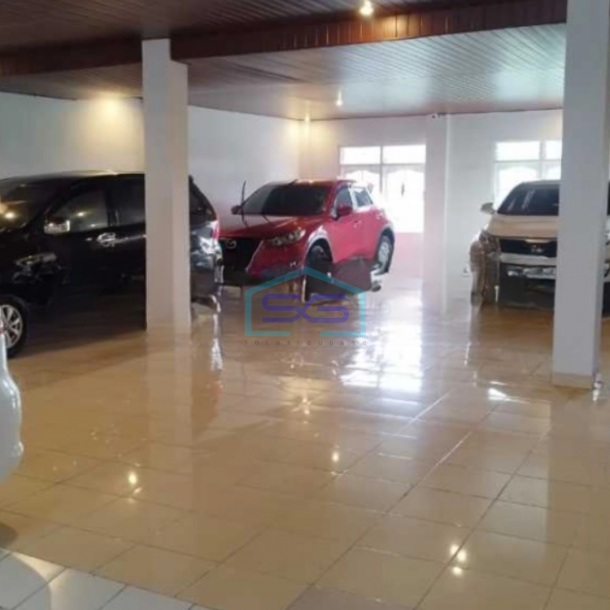 Disewakan Ruko 3 Lantai Luas Tanah  650 m² Lokasi Denpasar Bali-2