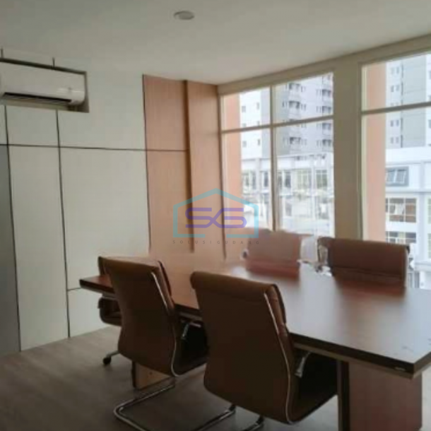 Disewakan Ruko Luas Bangunan 292 m² Lokasi Pakuwon City Surabaya-3