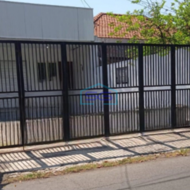 Disewakan Ruang Usaha Luas Bangunan  196 m² Lokasi Surabaya Kota-1