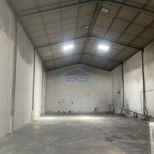 Dijual Cepat Gudang Luas Bangunan 396 m² Lokasi Gedangan Sidoarjo Jawa Timur-4