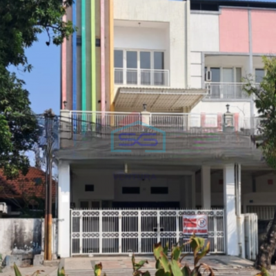 Disewakan Ruko di Pusat Kota Surabaya Kota Luas Bangunan  900 m²