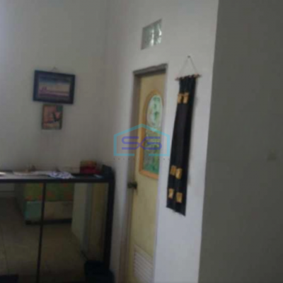 Disewakan Ruko Strategis Lokasi Tidar Surabaya