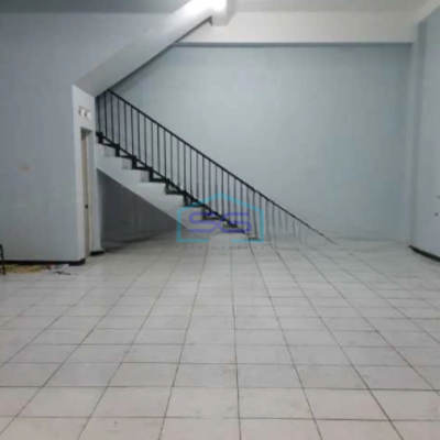 Dijual Ruko Lokasi Strategis Luas Tanah 150 m² di Nginden Surabaya-2
