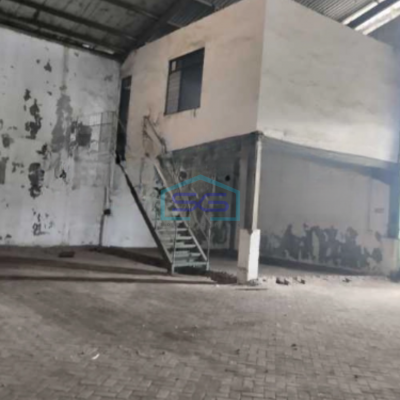 Dijual Gudang Luas Tanah 1100 m² Lokasi Margomulyo Surabaya
