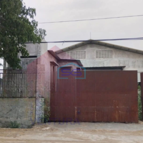 Dijual Gudang Luas Tanah 1559 m² Lokasi Gresik Akses Container 40 Feet-1
