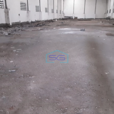 Dijual Gudang Luas Tanah 1559 m² Lokasi Gresik Akses Container 40 Feet