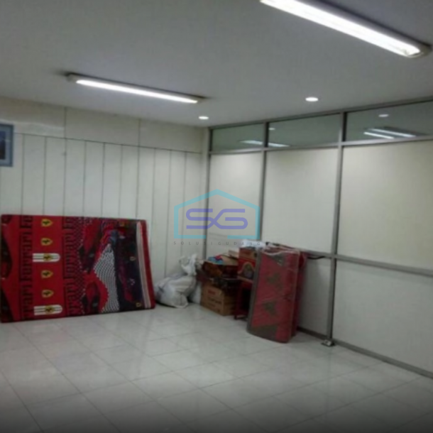 Dijual Gudang di Main Road Buah Batu Bandung Luas Bangunan  980 m²-2