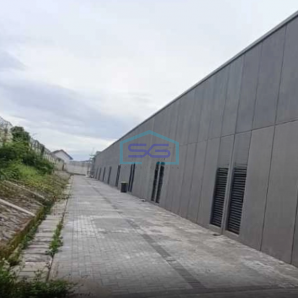 Disewakan Ruko Hoek Sasakirana Kbp 3 Lantai Di Padalarang Bandung Luas Bangunan  164 m²-3