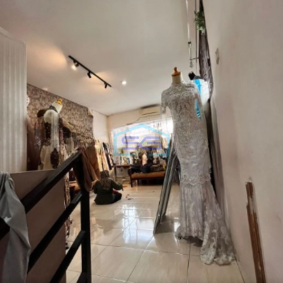 Disewakan Ruko 2 Lantai di Main Road Ciumbeleuit Bandung Luas Bangunan  92 m²