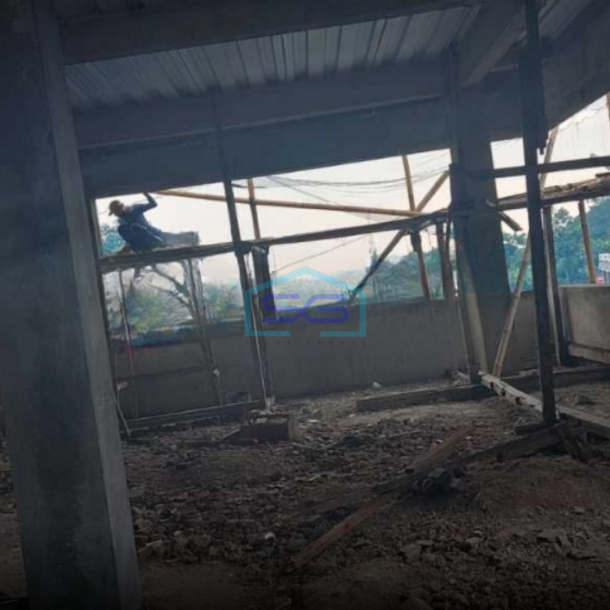 Disewakan Ruko di Suryani, Bandung Baru Luas Bangunan  660 m²-1