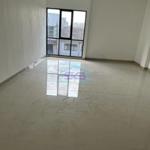 Disewakan Ruko mainroad Paskal Bawah Di Pasir Kaliki Bandung Luas Bangunan  150 m²-4