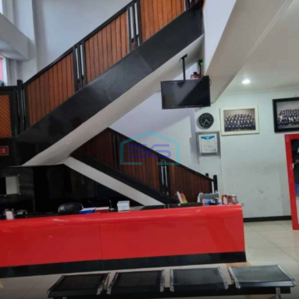 Dijual Ruang Usaha Ex Cafe di Mainroad Cibaduyut Bandung Luas Bangunan  600 m²-1