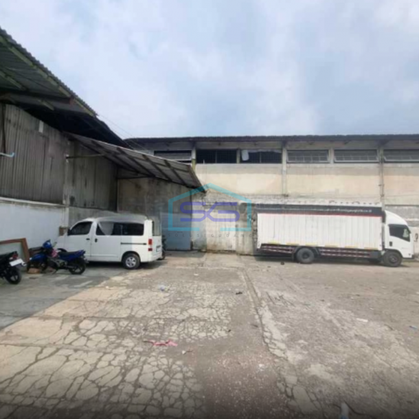 DIjual Tanah Lokasi Dalam Kota Jalan Sayap Pajajaran Bandung Luas Tanah  11000 m²-2