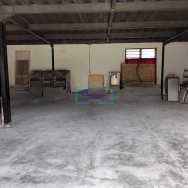 Disewakan Gudang 2 Lantai Luas Bangunan   400 m² di Jimbaran Badung Bali-2