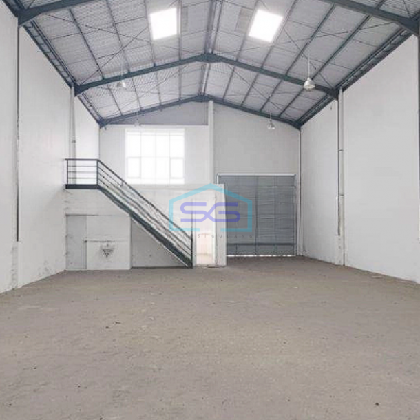 Disewakan Gudang Di Pergudangan Sunrise Bizpark Kuta Jaya Pasar Kemis Tangerang-1