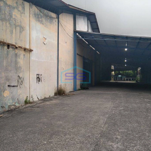 Disewakan Gudang Ex Pabrik di Kawasan Tristate Cikupa Tangerang Luas Tanah 12000m2-1