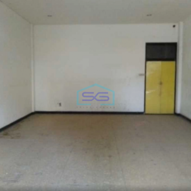 Disewakan Ruko Mainroad Moch Toha Bandung Parkiran Luas Cocok Untuk Dipakai Usaha LB 405m2-5
