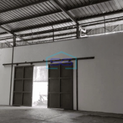 Disewa Gudang mainroad Soekarno Hatta .rapih dan tinggal masuk