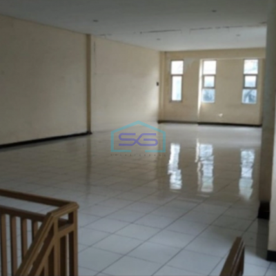 Disewakan Ruko Siap Pakai Cocok Untuk Investasi di Bizpark Bandung Luas Bangunan 174m2