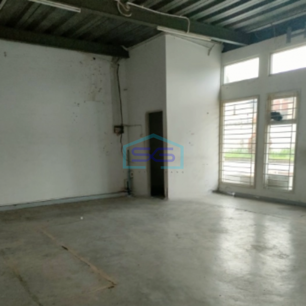 Disewakan Gudang Bagus Siap Masuk Di Kawasan Pergudangan Bizpark Bandung LB 456m2-2