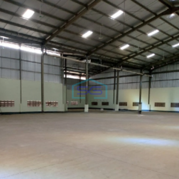 Disewakan Gudang Baru Bersih Siap Masuk Lokasi Cimahi Jawa Barat LB 1800m2-3