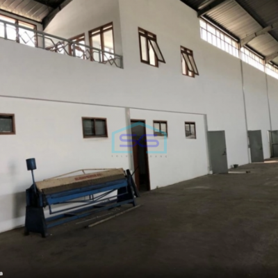 Disewakan Gudang Bagus Tengah Kota Siap Masuk Area Pergudangan di Kopo Bandung LB 1200m2