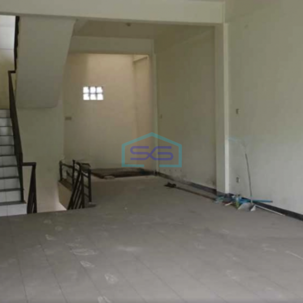 Disewakan Ruko 3 Lantai Luas Bangunan 200 m² Lokasi Bebas Banjir di Surabaya-4