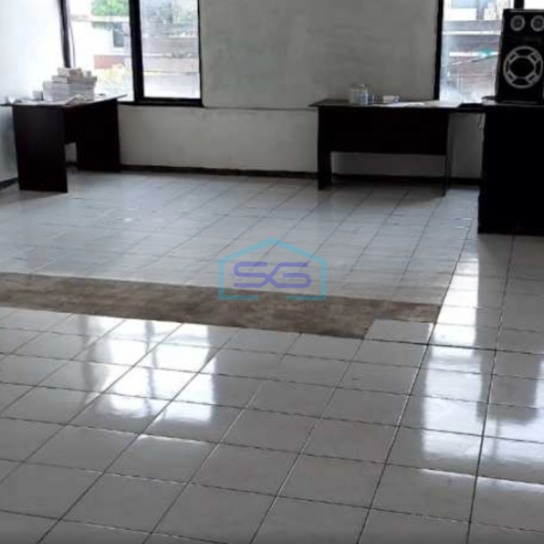 Dijual Ruko 2 Lantai luas Bangunan  240 m² di Kenjeran Surabaya-2