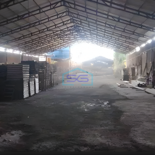 Dijual Gudang Murah Luas Bangunan 2100 m² Lokasi Gresik Jawa Timur-2