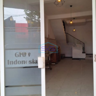 Dijual Ruko Luas Bangunan  180 m² Lokasi Manyar Gresik