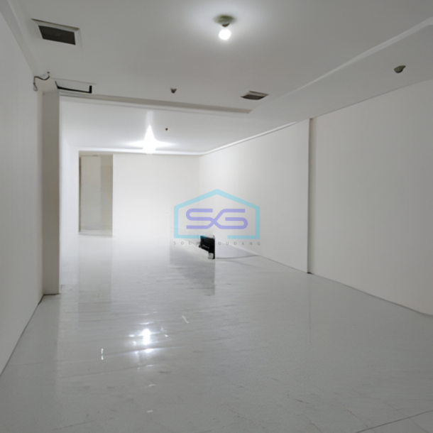 Disewakan Ruko 3 Lantai Luas Bangunan  223 m² Lokasi Surabaya-4