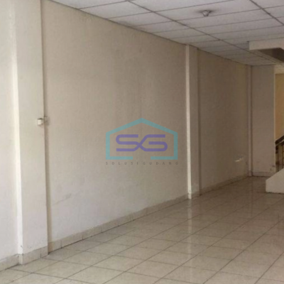 Dijual cepat Ruko 2 lantai strategis di Taman Surya 5, Jakarta Barat
