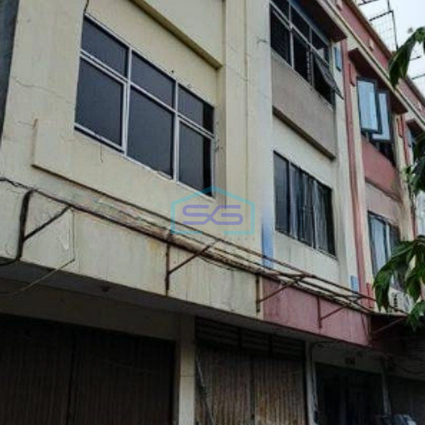 Dijual cepat Ruko Gandeng di Green Ville, Tanjung Duren Jakarta Barat LB 360m2-1
