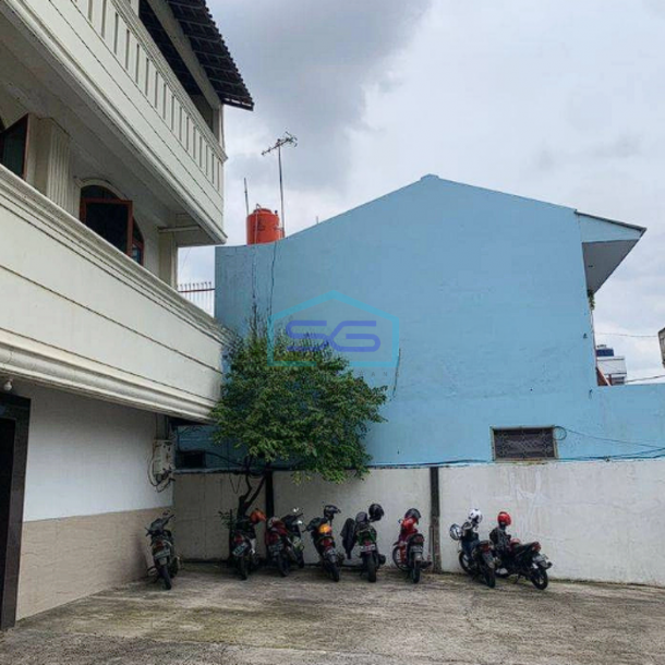 Dijual Cepat Ruang Usaha 4 lantai di Kemayoran, Jakarta Pusat LB 1500m2-2